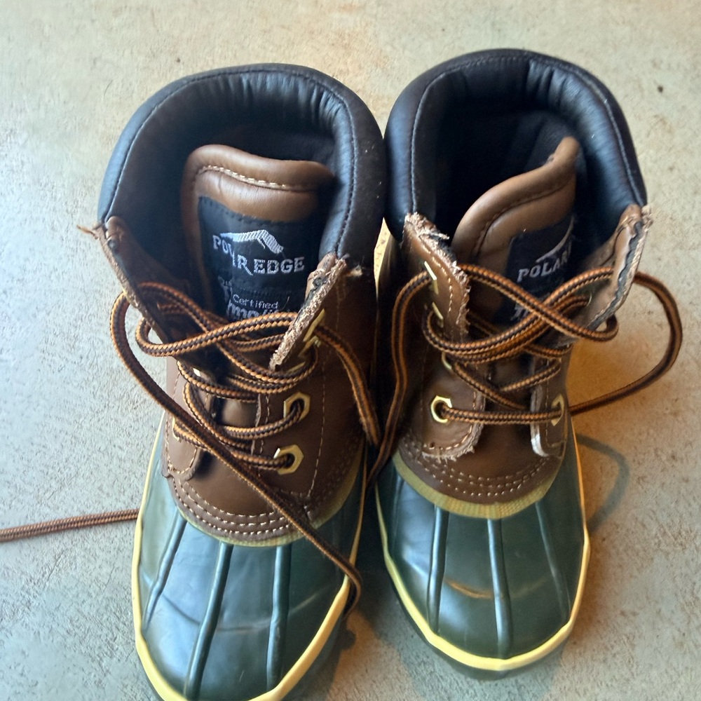Kids Brown & Green Duck-Style Rain Boots